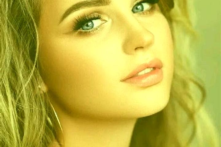 Emma, 29, a dark blonde blue-eyed slavic companion based in Agoncillo. Offering Prostate Massage, Deep French Kissing, Tantra, CIM. Available for incall and ...