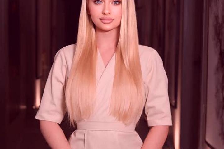 Emma, 29, a red blue-eyed middle eastern companion based in Haiming. Offering Overnight, Duos, Roleplay, Tantra, Erotic Massage. Available for incall and out...