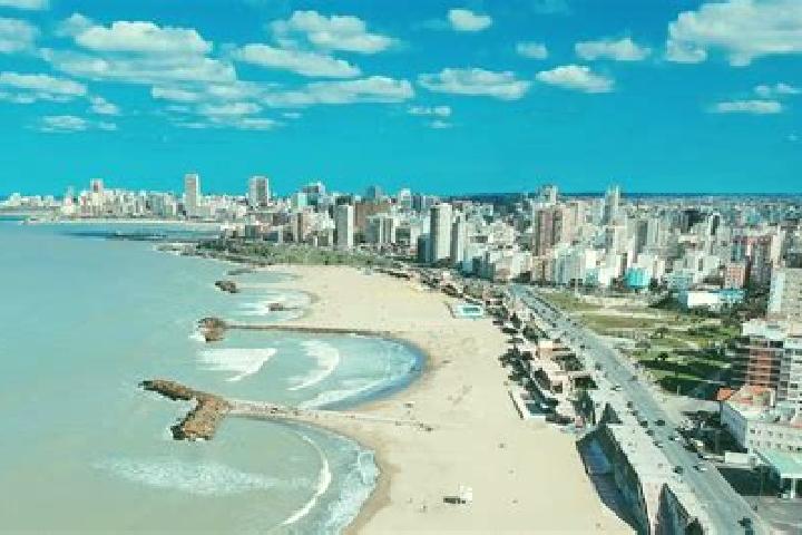 Emma, 29 — Escort in Mar del Plata, Argentina