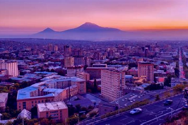Emma, 29 — Escort in Mushavan, Armenia