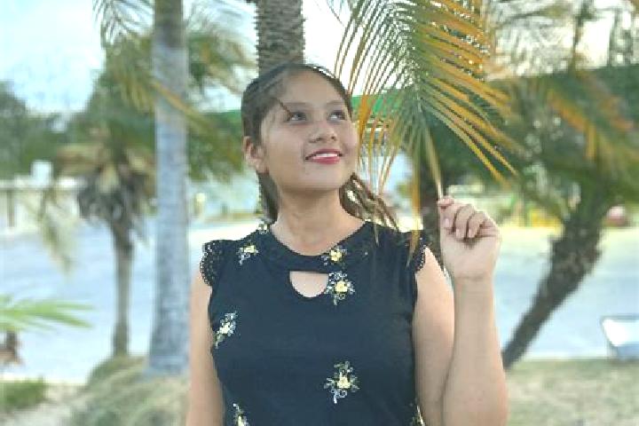 Emma, 29 — Escort in Ojital Cuayo, Mexico
