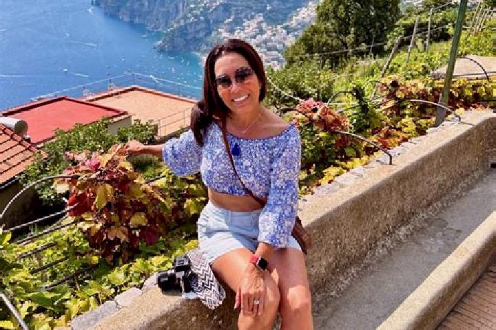 Emma, 29 — Escort in Torre le Nocelle, Italy