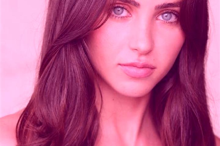 Emma, 30, a auburn brown-eyed mediterranean companion based in Biopio. Offering Prostate Massage, BDSM, GFE, Striptease. Available for incall and outcall, da...