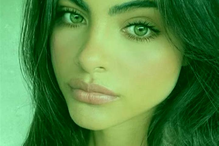 Emma, 30, a black brown-eyed indian companion based in Nganglam. Offering CIM, Domination, GFE. Available for incall and outcall, day and evening dates.