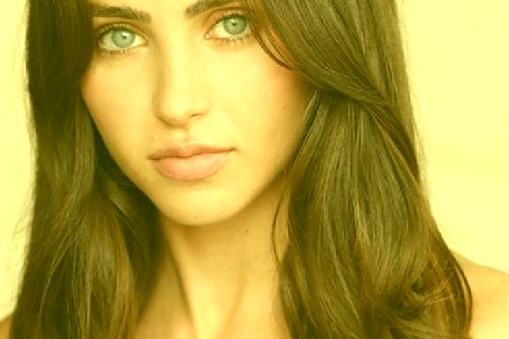 Emma, 30, a brunette brown-eyed asian companion based in Meadview. Offering Erotic Massage, GFE, 69. Available for incall and outcall, overnight bookings ava...