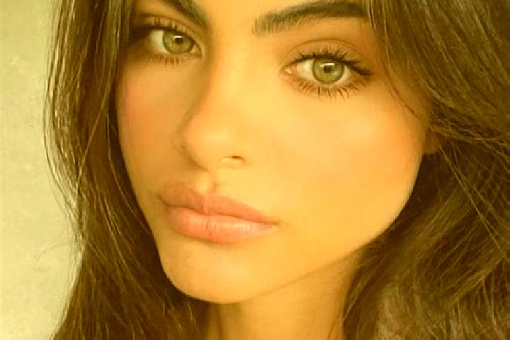 Emma, 30, a brunette green-eyed mixed companion based in Lautem. Offering Duos, GFE, Massage, A-Level. Available for incall and outcall, day and evening dates.