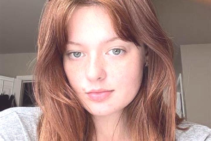 Emma, 30, a brunette grey-eyed ebony companion based in Capao da Canoa. Offering OWO, CIM, GFE. Available for incall and outcall, overnight bookings available.