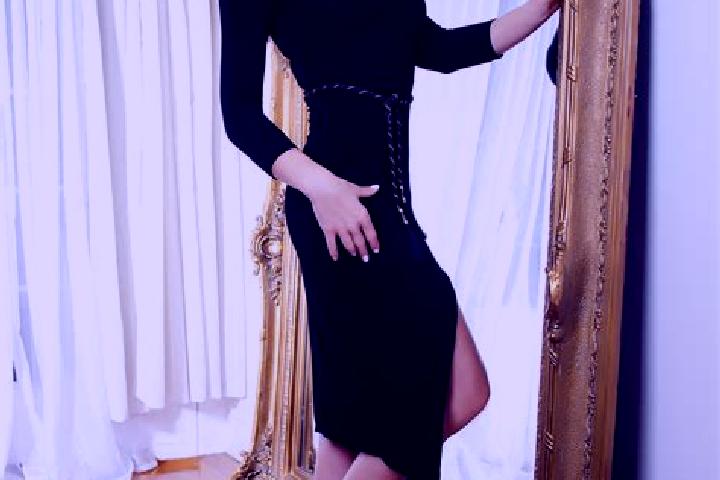 Emma, 30, a dark blonde dark-eyed mediterranean companion based in Meleiro. Offering BDSM, Striptease, OWO, Deep French Kissing, Overnight. Available for inc...