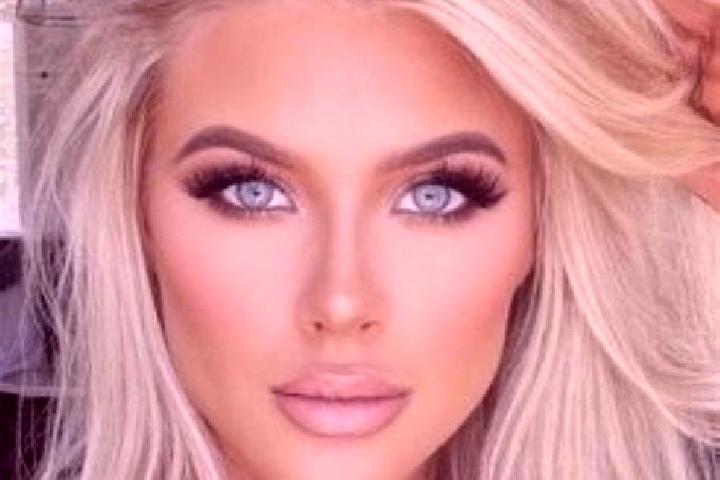 Emma, 30, a platinum blonde brown-eyed middle eastern companion based in Abashiri. Offering Deep French Kissing, Massage, Duos. Available for incall and outc...