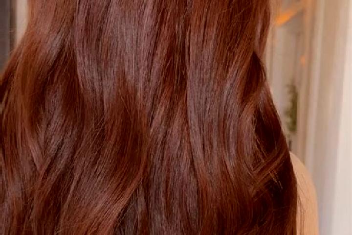 Emma, 30, a red brown-eyed mixed companion based in Ongojou. Offering Couples, Overnight, GFE. Available for incall and outcall, day and evening dates.