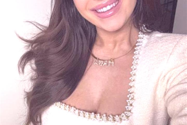Emma, 30 — Escort in Upper Saint Clair, United States