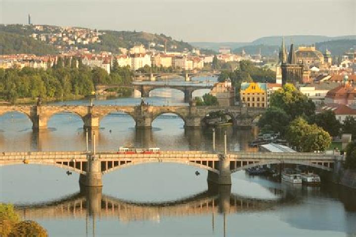 Emma, 30 — Escort in Vranany, Czech Republic