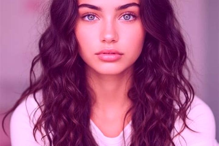 Emma, 31, a auburn amber-eyed mediterranean companion based in Saba Saba. Offering GFE, Dinner Date, Prostate Massage, Domination. Available for incall and o...