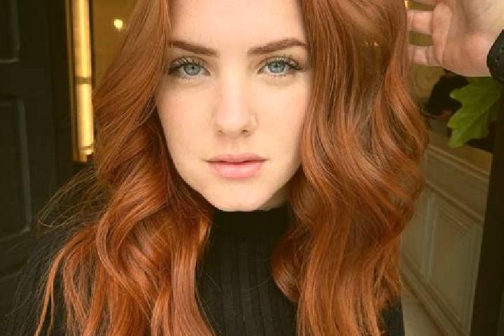 Emma, 31, a auburn blue-eyed middle eastern companion based in Mariano Marcos. Offering Domination, Girlfriend Experience, OWO, Roleplay. Available for incal...