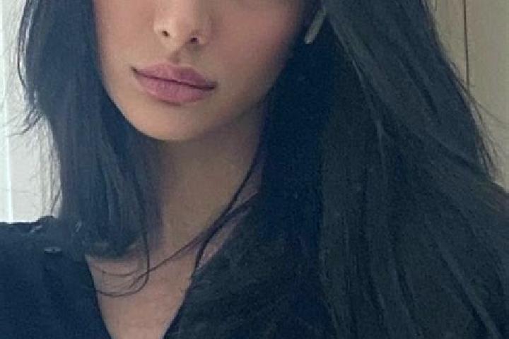 Emma, 31, a black dark-eyed middle eastern companion based in Esmans. Offering Travel Companion, Duos, OWO, Roleplay. Available for incall and outcall, day a...