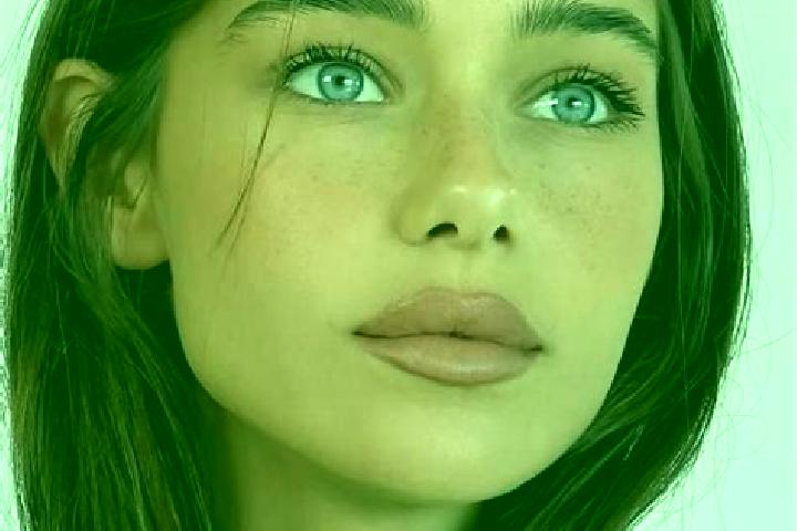 Emma, 31, a brunette brown-eyed middle eastern companion based in Whyalla Stuart. Offering Travel Companion, A-Level, Massage. Available for incall and outca...
