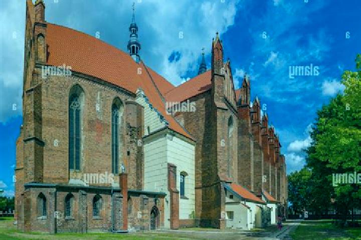 Emma, 31 — Escort in Chelmno, Poland