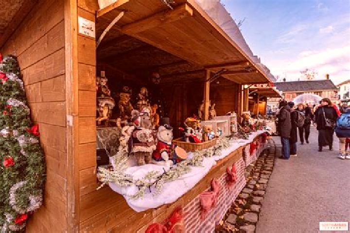 Emma, 31 — Escort in Lachapelle-aux-Pots, France