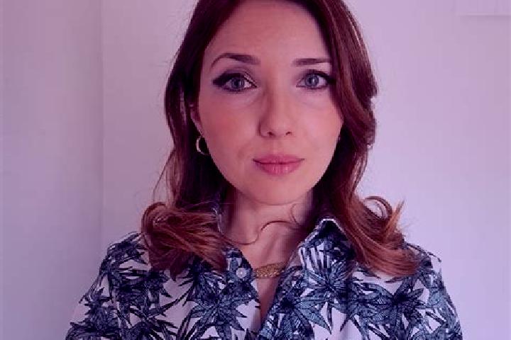 Emma, 31 — Escort in Monastero di Vasco, Italy