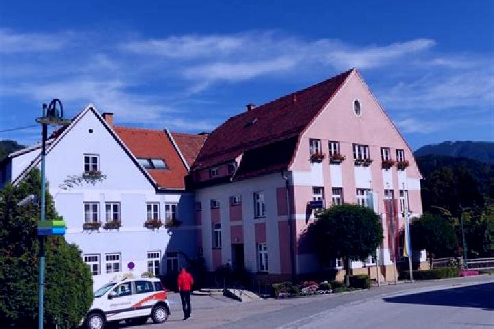 Emma, 31 — Escort in Pernegg an der Mur, Austria