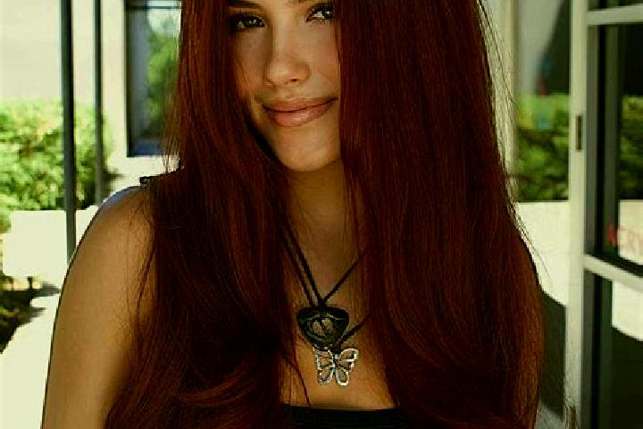 Emma, 32, a auburn dark-eyed mediterranean companion based in Kundung. Offering 69, Travel Companion, Dinner Date. Available for incall and outcall, overnigh...
