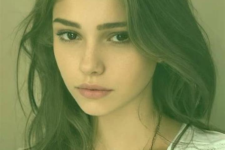Emma, 32, a black grey-eyed slavic companion based in Barschwil. Offering 69, Roleplay, Dinner Date, Travel Companion. Available for incall and outcall, day ...