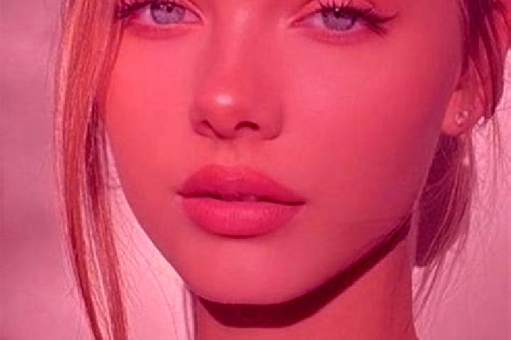 Emma, 32, a dark blonde blue-eyed caribbean companion based in Cassano Magnago. Offering Couples, Overnight, Travel Companion, Tantra. Available for incall a...