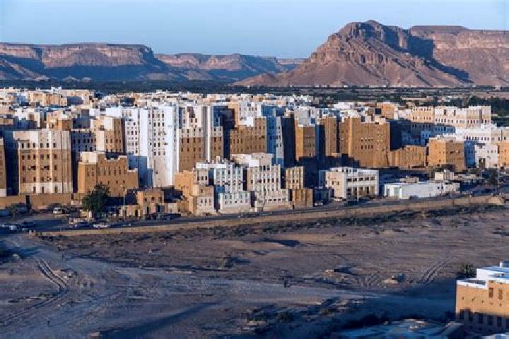 Emma, 32 — Escort in As Sararah, Yemen