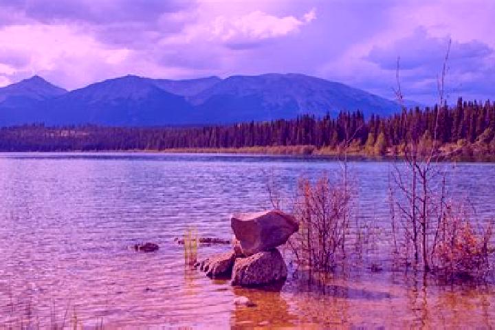 Emma, 32 — Escort in Logan Lake, Canada