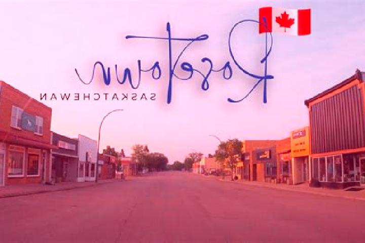 Emma, 32 — Escort in Rosetown, Canada
