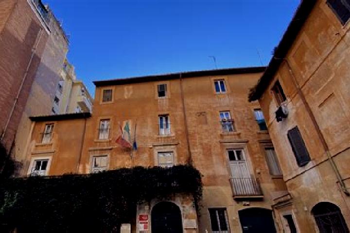 Emma, 32 — Escort in San Paolo di Jesi, Italy