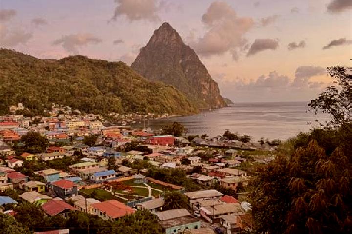 Emma, 32 — Escort in Soufriere, Saint Lucia