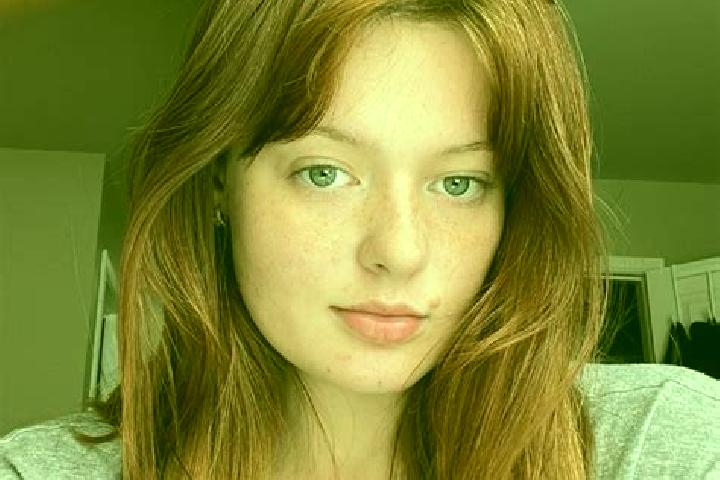 Emma, 33, a auburn blue-eyed caucasian companion based in Medeiros. Offering CIM, Dinner Date, Erotic Massage. Available for incall and outcall, day and even...