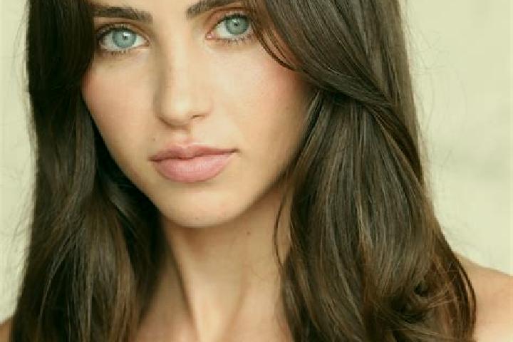 Emma, 33, a auburn brown-eyed slavic companion based in Bertsdorf-Hoernitz. Offering Couples, A-Level, Overnight, Prostate Massage, Fetish. Available for inc...
