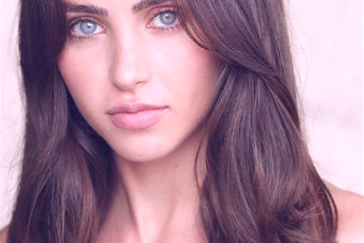 Emma, 33, a black dark-eyed slavic companion based in Wolfern. Offering Girlfriend Experience, Duos, 69, Massage. Available for incall and outcall, overnight...