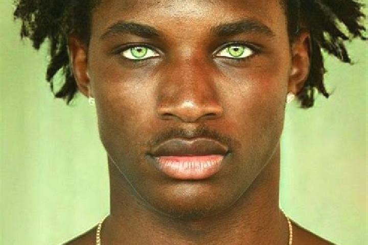 Emma, 33, a black green-eyed mediterranean companion based in Liba. Offering Overnight, Roleplay, Dinner Date, BDSM. Available for incall and outcall, day an...