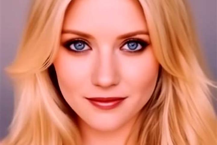 Emma, 33, a blonde amber-eyed mixed companion based in Aras-asan. Offering OWO, Striptease, Fetish. Available for incall and outcall, overnight bookings avai...