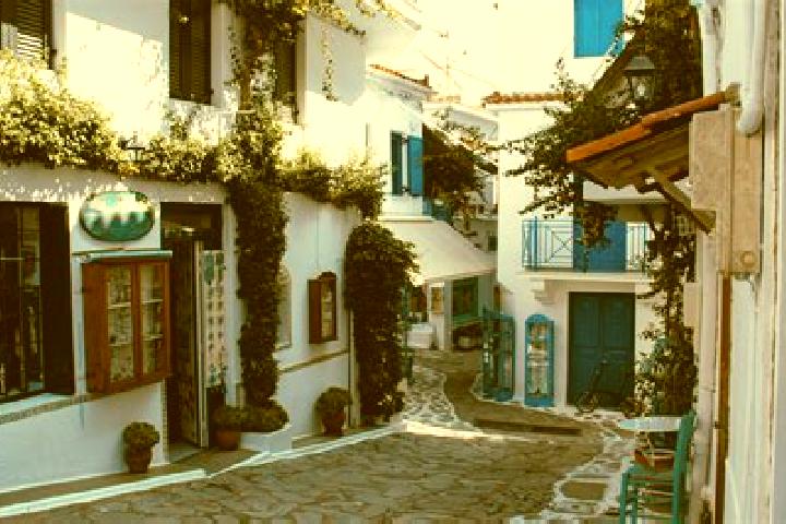 Emma, 33 — Escort in Cholargos, Greece