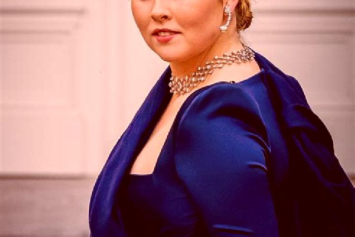 Emma, 33 — Escort in Doenrade, Netherlands