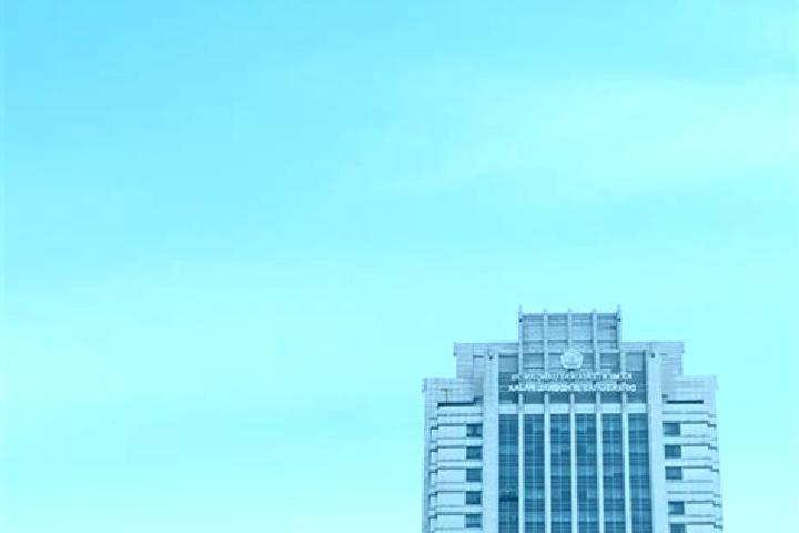 Emma, 33 — Escort in Krajan Sawahan, Indonesia
