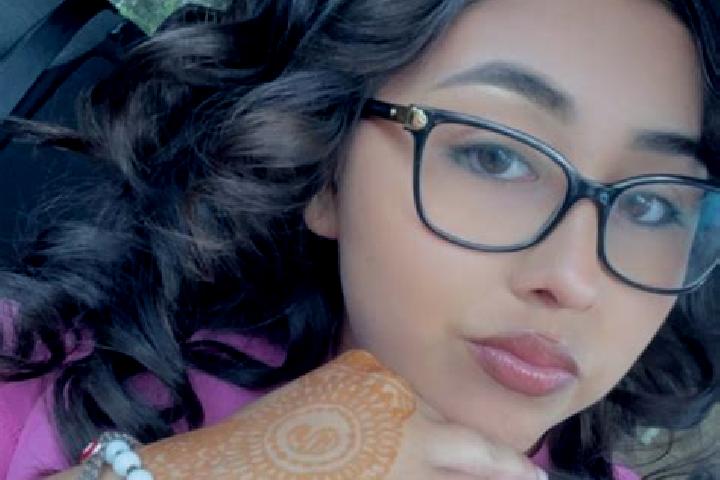 Emma, 33 — Escort in Rowlett, United States