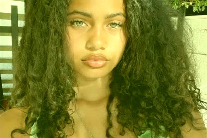 Emma, 34, a black green-eyed mixed companion based in Thezan-des-Corbieres. Offering Erotic Massage, CIM, Couples. Available for incall and outcall, day and ...