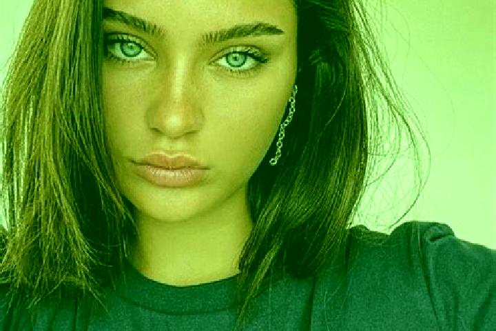 Emma, 34, a brunette blue-eyed slavic companion based in Korocha. Offering GFE, Massage, Deep French Kissing. Available for incall and outcall, day and eveni...