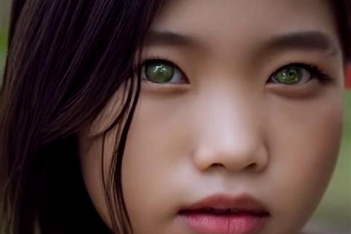 Emma, 34, a brunette green-eyed asian companion based in Cide. Offering Deep French Kissing, Striptease, Dinner Date. Available for incall and outcall, overn...