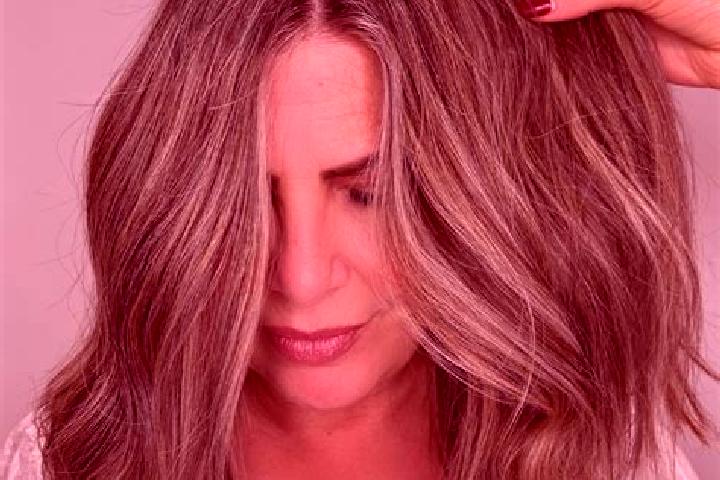 Emma, 34, a dark blonde grey-eyed european companion based in San Mateo el Viejo. Offering Roleplay, Travel Companion, Deep French Kissing, Massage. Availabl...