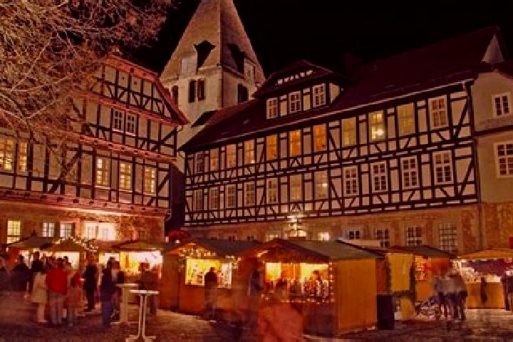 Emma, 34 — Escort in Kaufungen, Germany