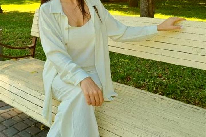 Emma, 34 — Escort in Kyivskyi, Ukraine