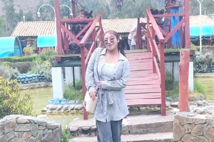 Emma, 34 — Escort in Lircay, Peru