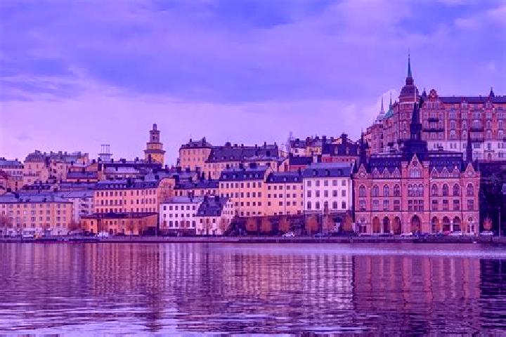 Emma, 34 — Escort in Stora, Sweden