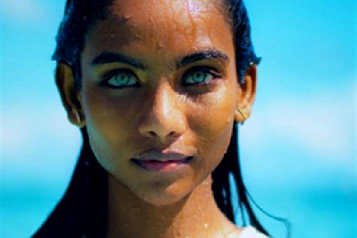 Emma, 35, a auburn blue-eyed indian companion based in Bir Anzarane. Offering 69, Travel Companion, OWO, Duos. Available for incall and outcall, overnight bo...